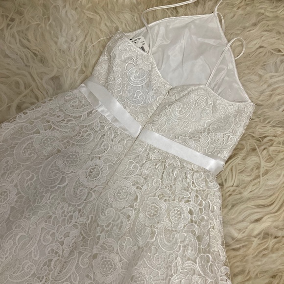 AIDAN MATTOX Lace Knee-Length Dress - Picture 10 of 12